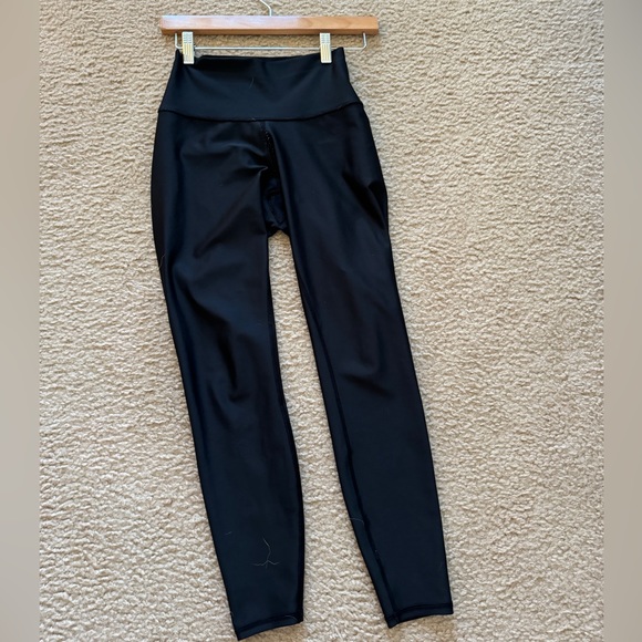 Alo 7/8 airlift legging - Picture 1 of 5